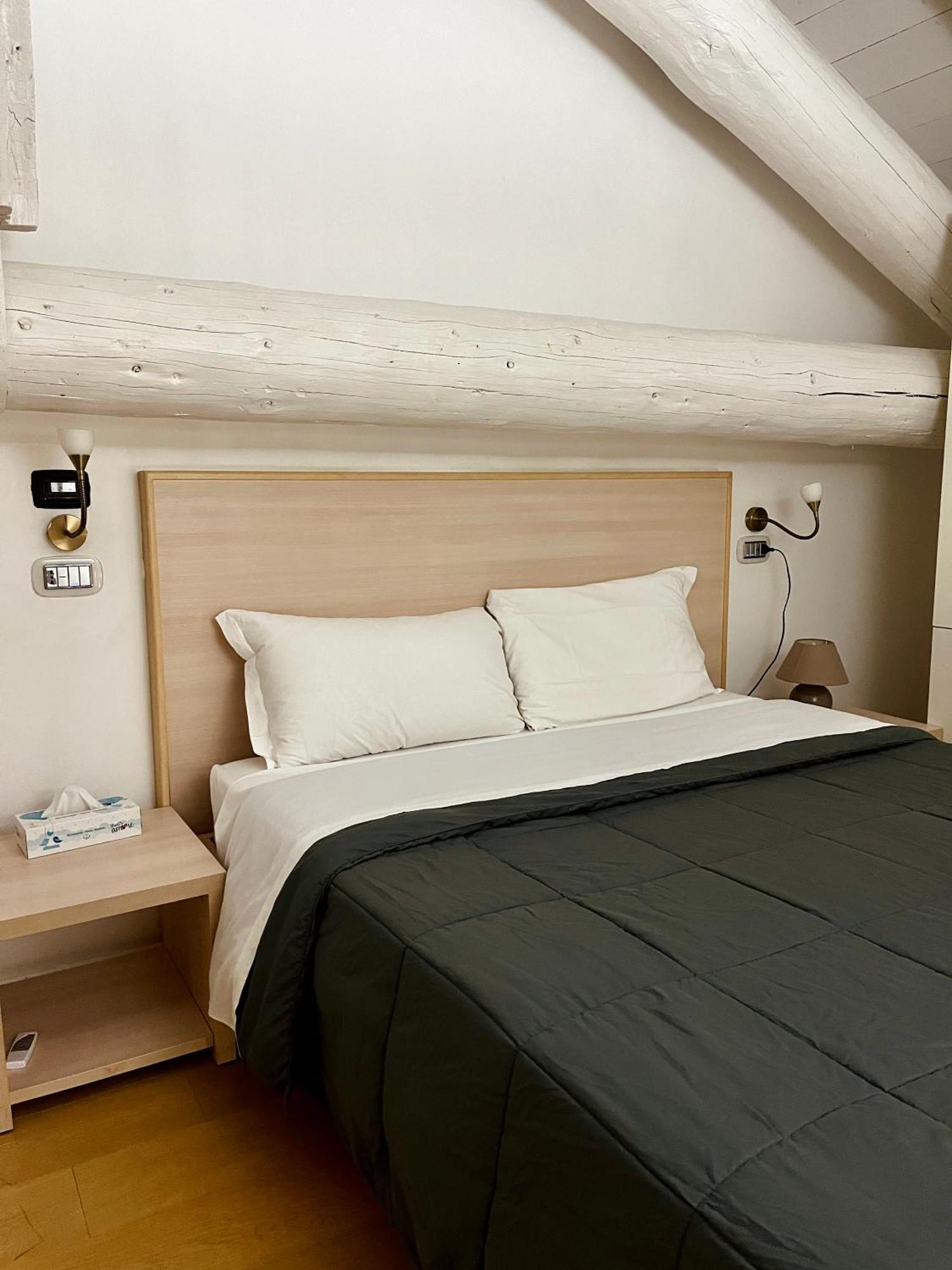 Apartmán Residenza Frattini By Almanova Residenze Mantova Exteriér fotografie